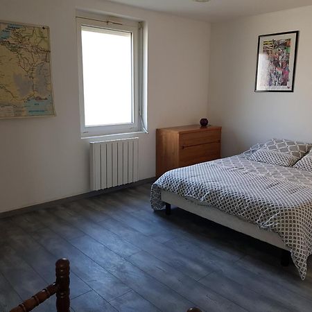 Appartement Rdc Avec Terrasse Epinac-les-Mines Dış mekan fotoğraf